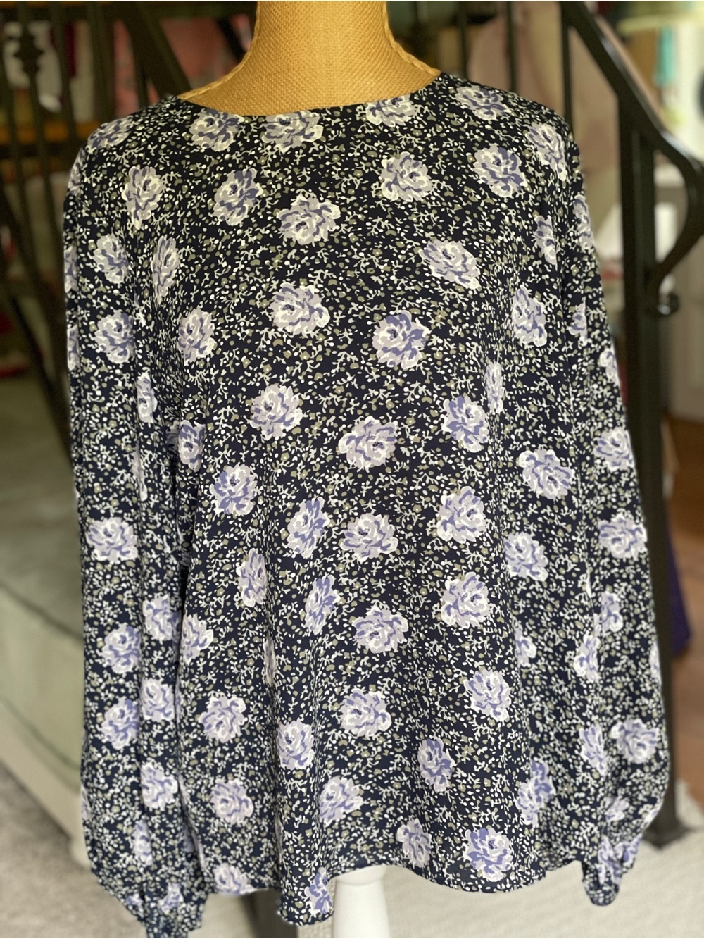 Loft Long-Sleeve Floral Blouse
